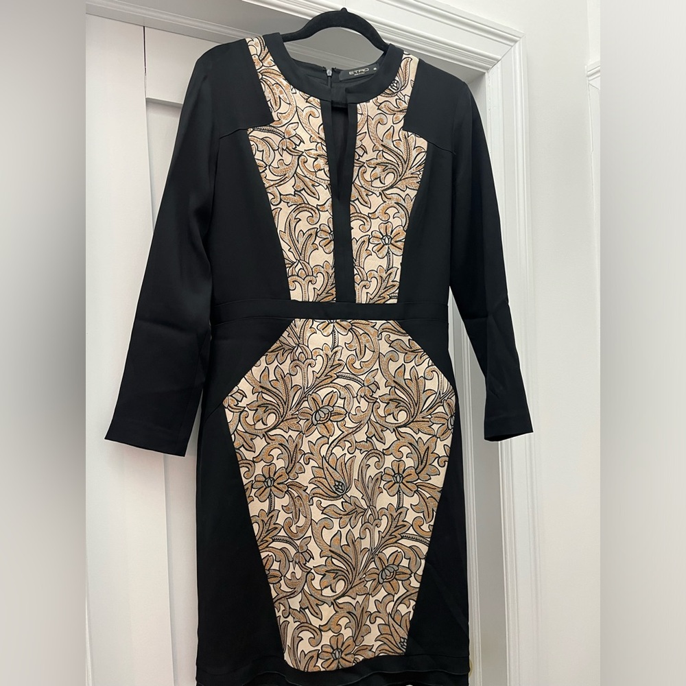 Etro black wool dress with front pattern